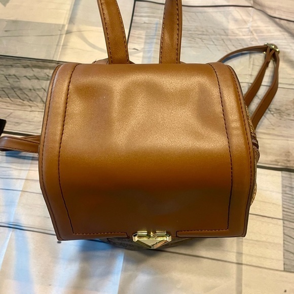 Juicy Couture Modern Chic Medium Macroon Dot Backpack- Brown 🔥EUC🔥 - Picture 7 of 15